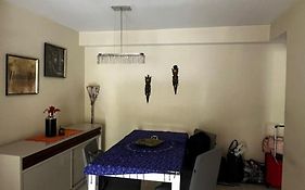 Apartamento com Quarto para hóspedes Rio Centro